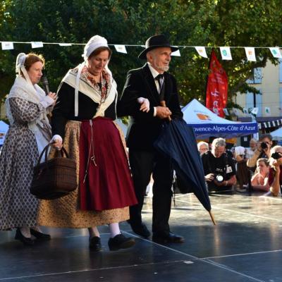 Défilé au fil des 4 saisons