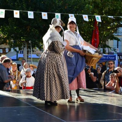 Défilé au fil des 4 saisons