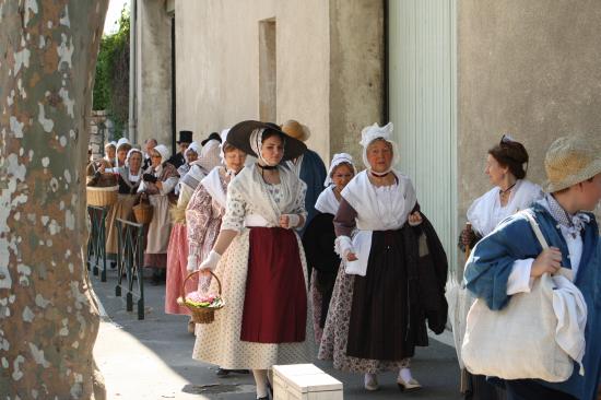 Défilé de mode d'antan